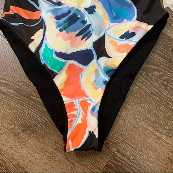 Maaji Womens jungle rainbow plunge v neck reversible tie back one piece swim M - Picture 13 of 13